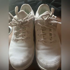 Nike volleyball shoes